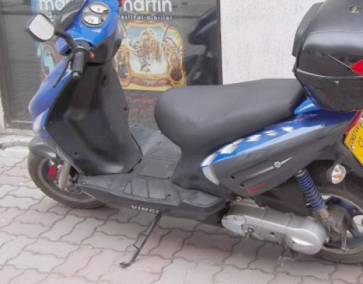 Mopeduri recuperate de către poliţiştii din Năvodari